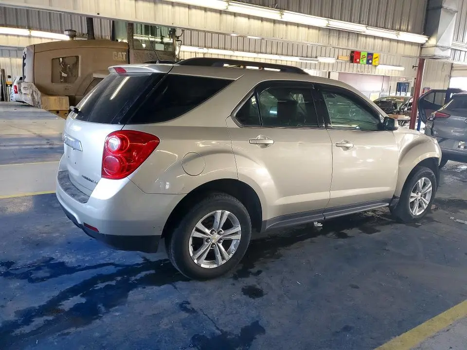 2015 CHEVROLET EQUINOX LT  