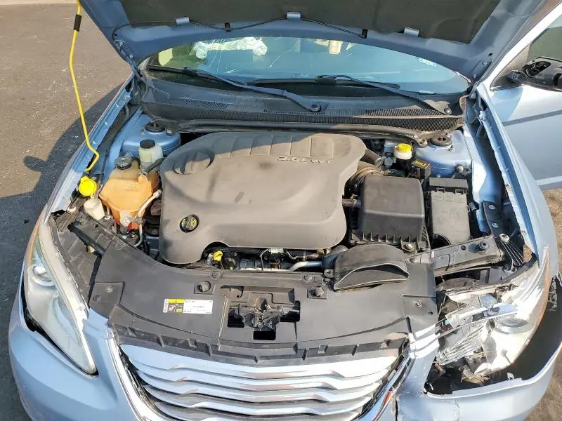 2014 CHRYSLER 200 LIMITED  