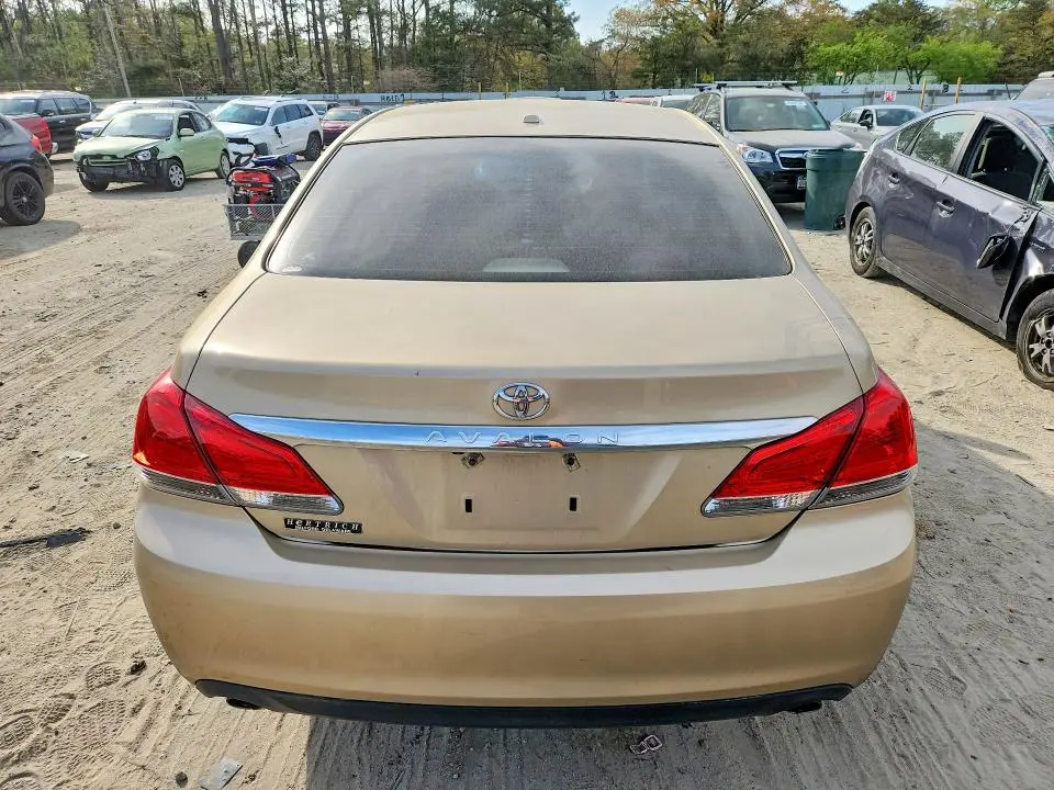 2011 TOYOTA AVALON BASE  