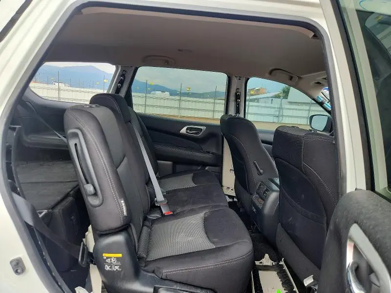 2020 NISSAN PATHFINDER S  