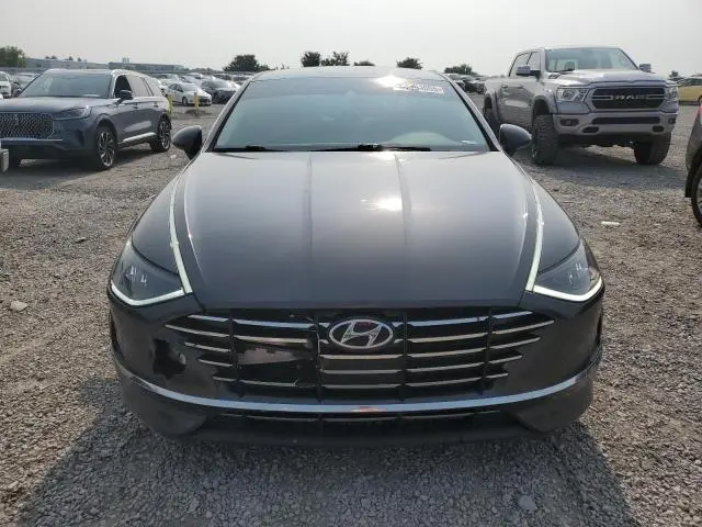 2020 HYUNDAI SONATA SE  