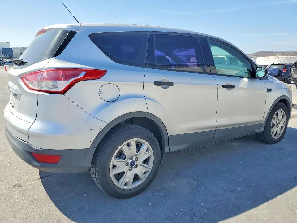 2016 FORD ESCAPE S  