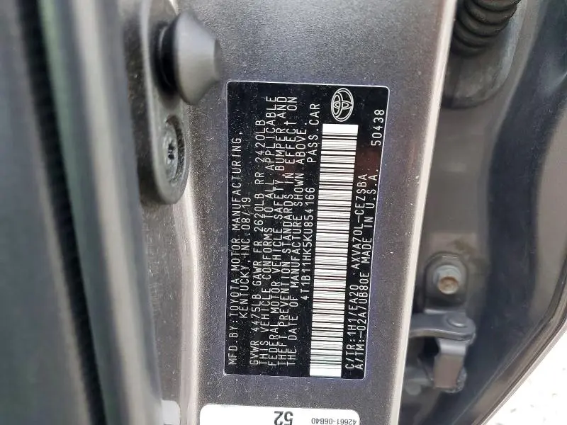 2019 TOYOTA CAMRY SE  