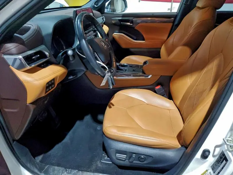 2020 TOYOTA HIGHLANDER HYBRID PLATINUM  