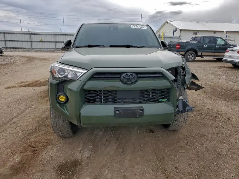 2021 TOYOTA 4RUNNER SR5/SR5 PREMIUM  