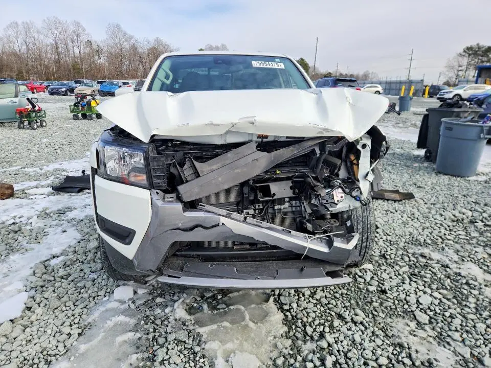 2025 NISSAN FRONTIER S  