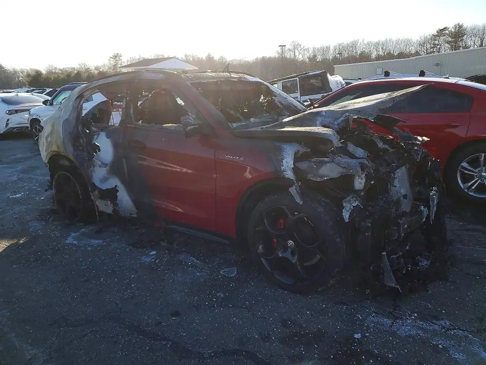 2024 ALFA ROMEO STELVIO TI  