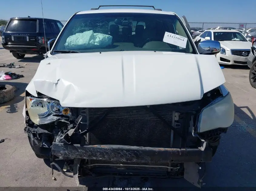 2012 CHRYSLER TOWN & COUNTRY TOURING-L