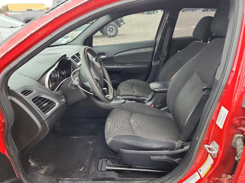 2013 DODGE AVENGER SE  