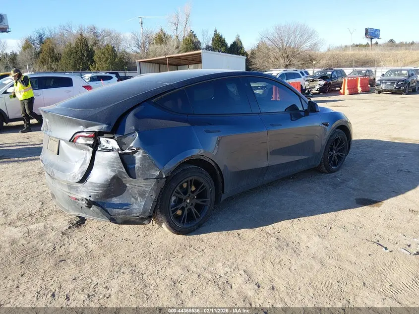 2022 TESLA MODEL Y LONG RANGE DUAL MOTOR ALL-WHEEL DRIVE