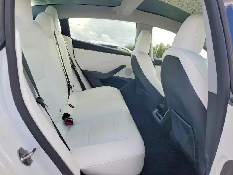 2026 TESLA MODEL 3   