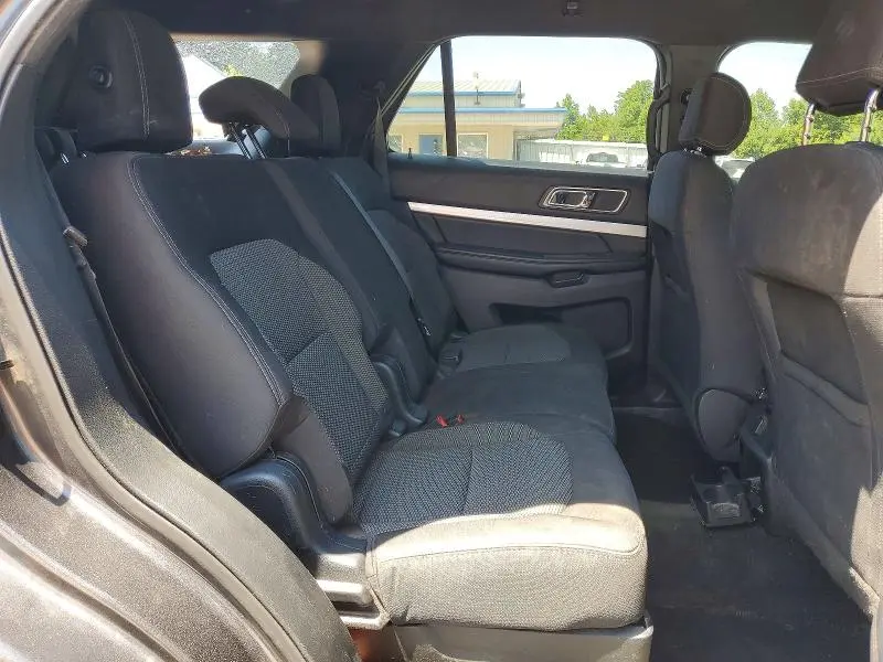2017 FORD EXPLORER XLT  