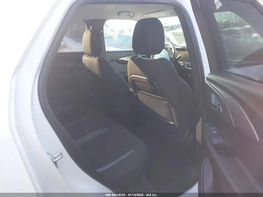 2025 CHEVROLET TRAILBLAZER FWD LT