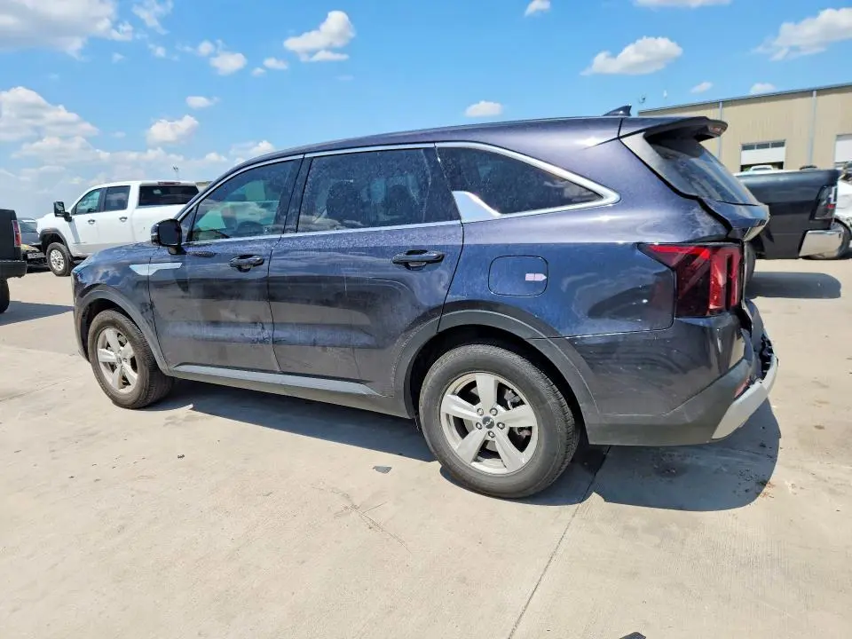 2025 KIA SORENTO LX  