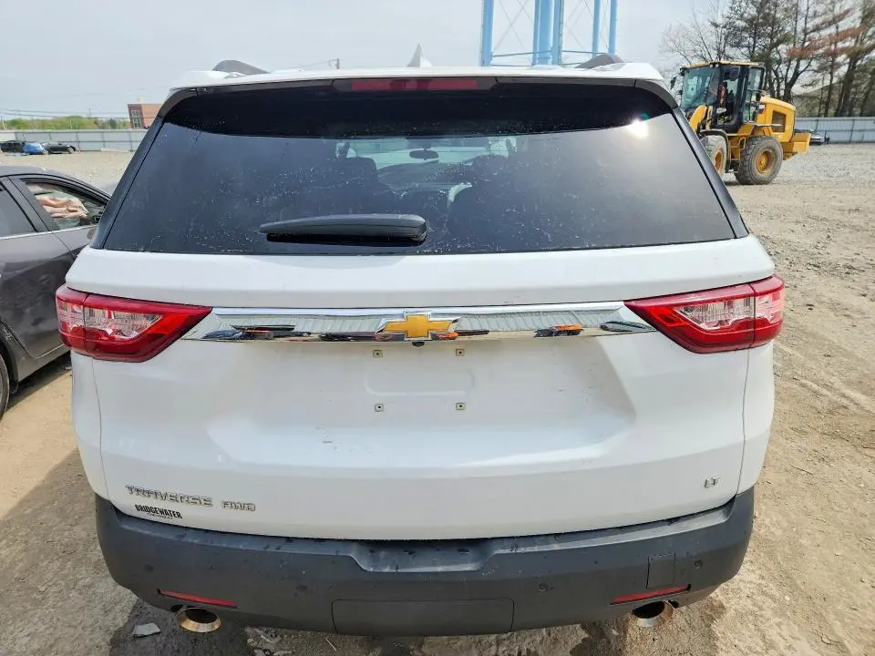 2019 CHEVROLET TRAVERSE LT  