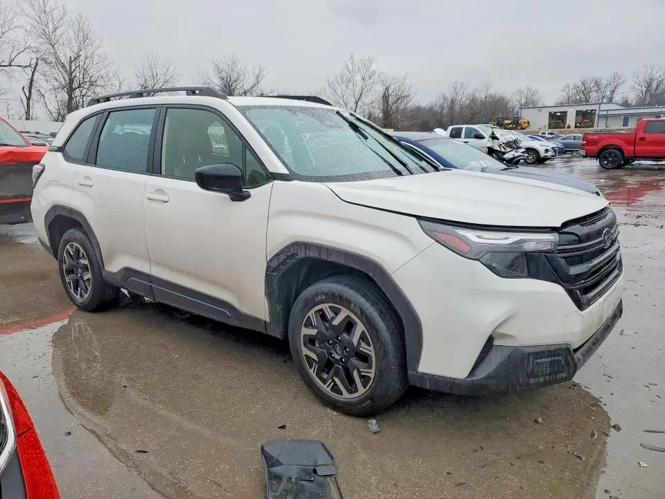 2025 SUBARU FORESTER   