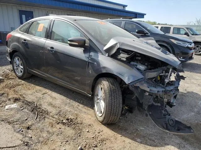 2017 FORD FOCUS SE  
