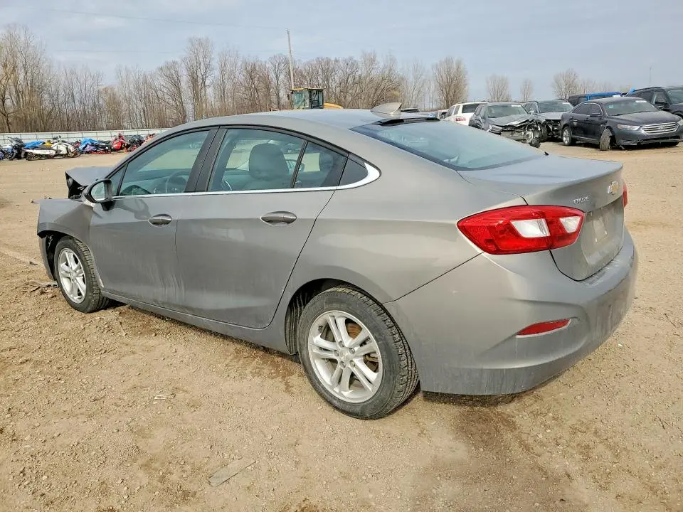 2017 CHEVROLET CRUZE LT  