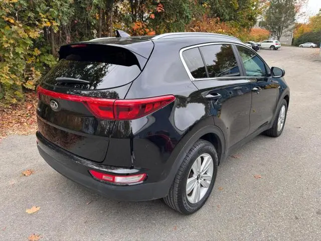 2017 KIA SPORTAGE LX  