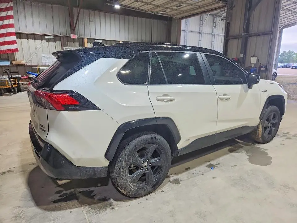 2021 TOYOTA RAV4 XSE  