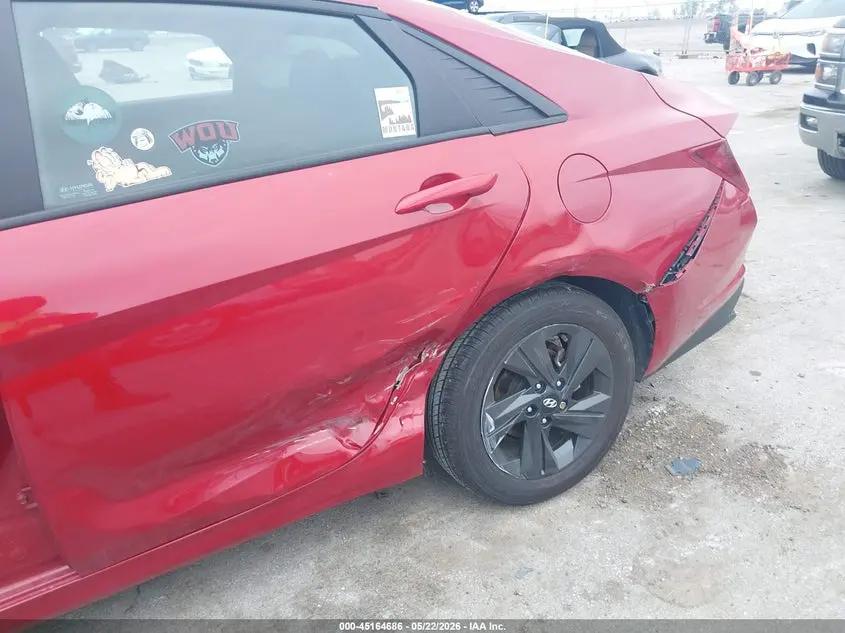 2022 HYUNDAI ELANTRA SEL