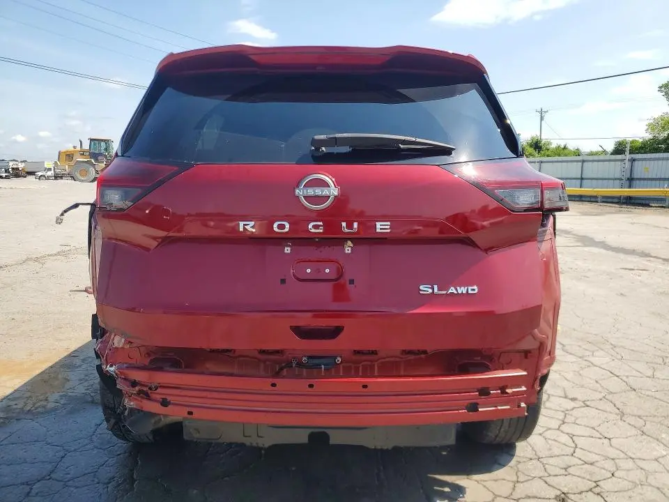 2022 NISSAN ROGUE SL  