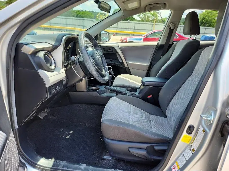 2013 TOYOTA RAV4 LE  