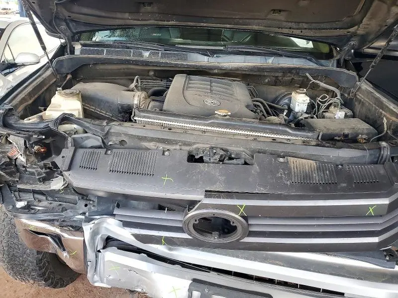 2014 TOYOTA TUNDRA SR5  