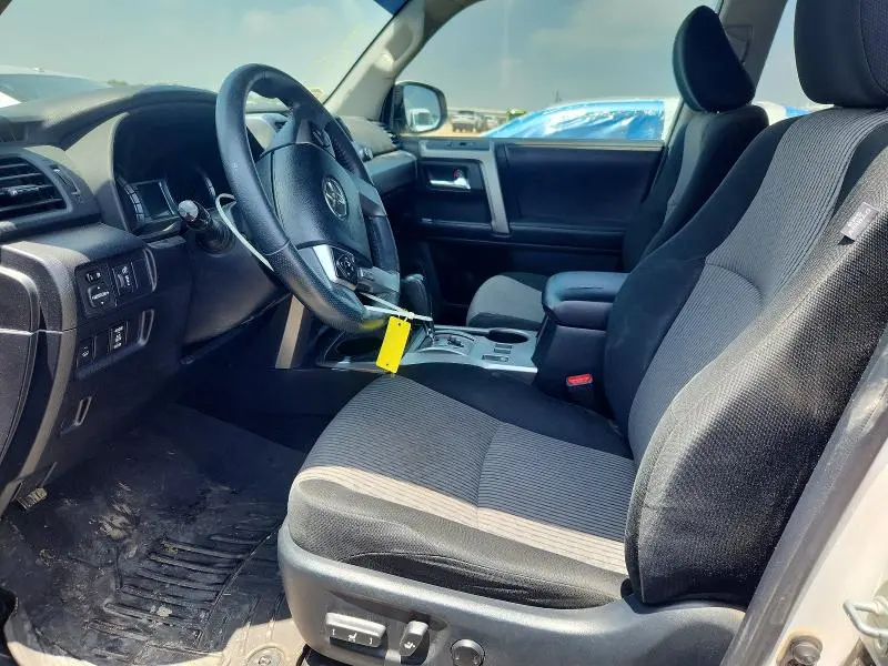 2018 TOYOTA 4RUNNER SR5  