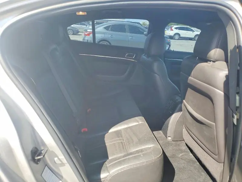 2013 LINCOLN MKS   