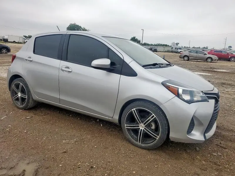 2017 TOYOTA YARIS L  