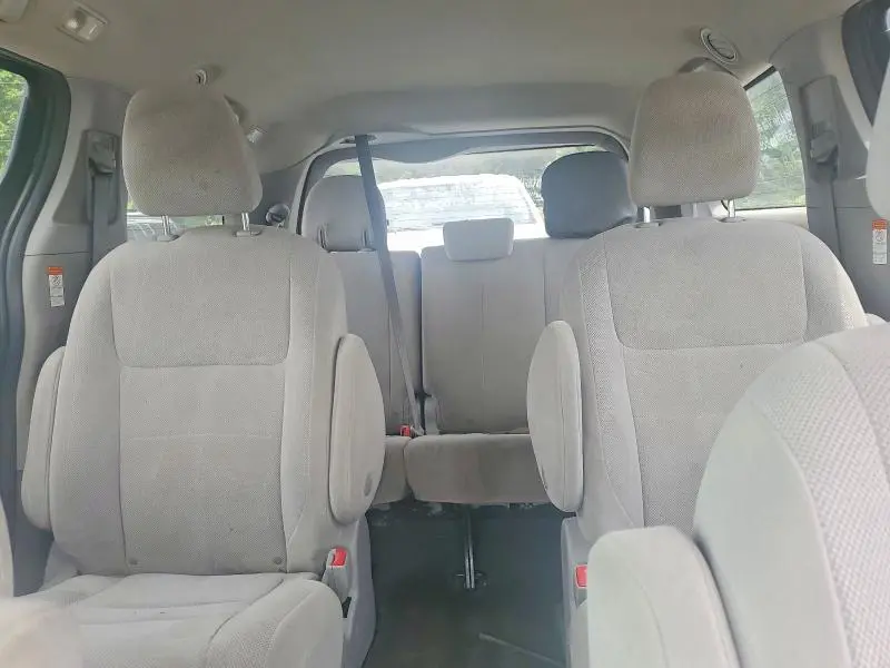 2020 TOYOTA SIENNA L  