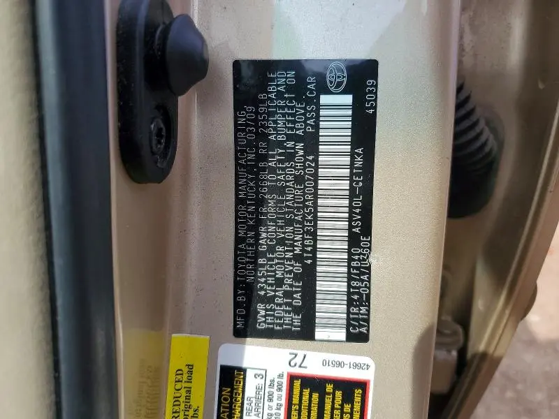 2010 TOYOTA CAMRY LE  