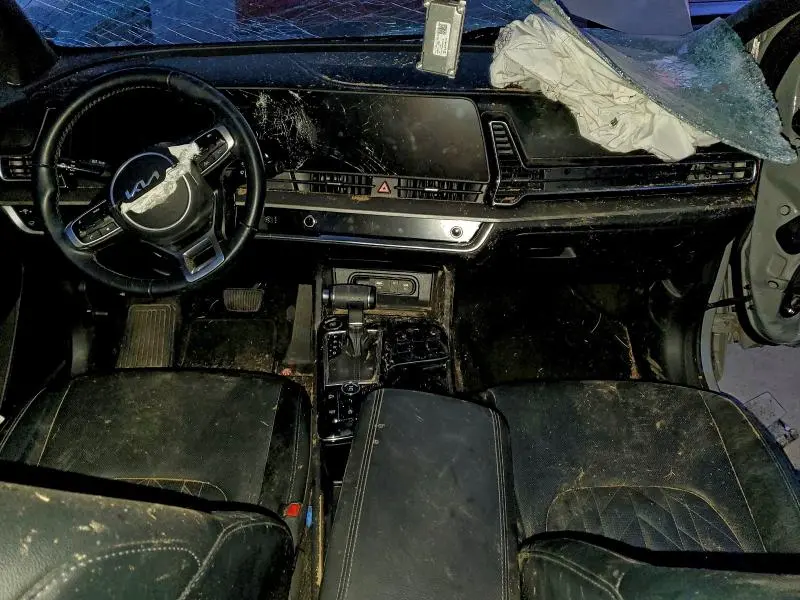 2024 KIA SPORTAGE X LINE  