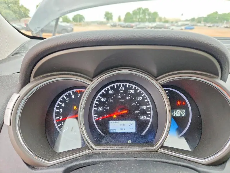 2012 NISSAN MURANO S  