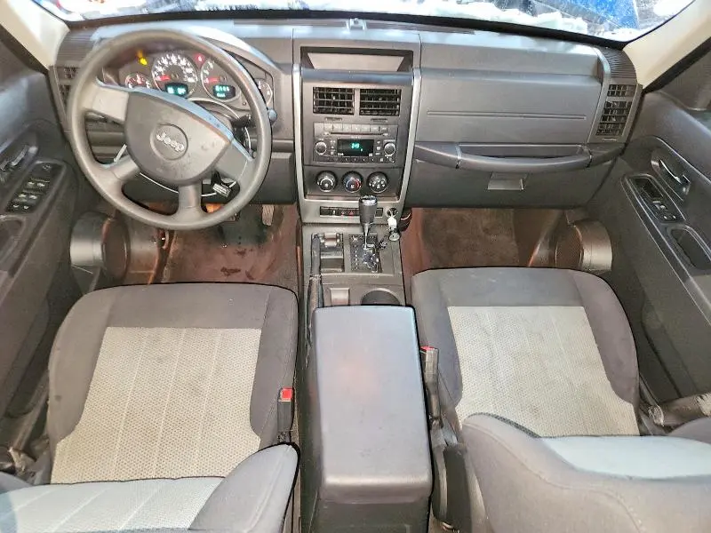 2010 JEEP LIBERTY SPORT  