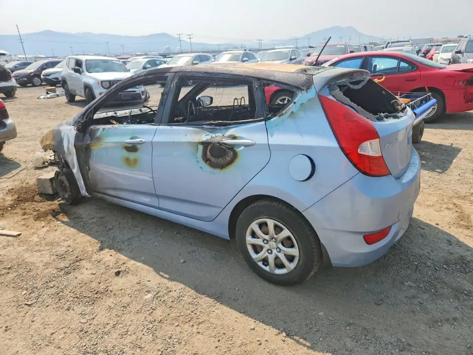 2013 HYUNDAI ACCENT GS  