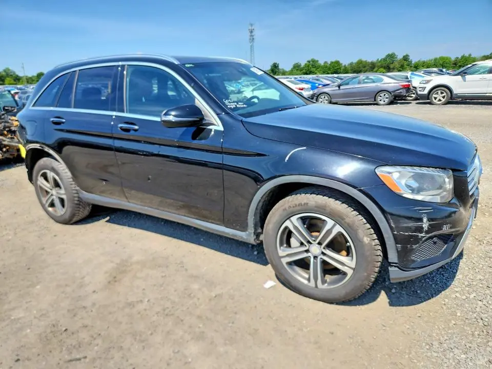 2017 MERCEDES-BENZ GLC 300 4MATIC  