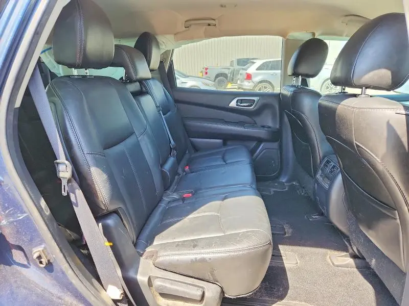 2014 NISSAN PATHFINDER S  