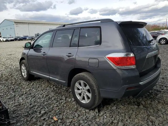 2011 TOYOTA HIGHLANDER BASE  
