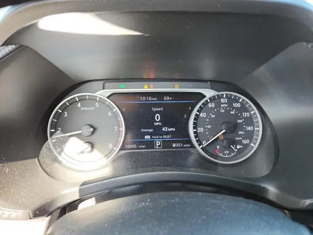 2024 NISSAN SENTRA SR  