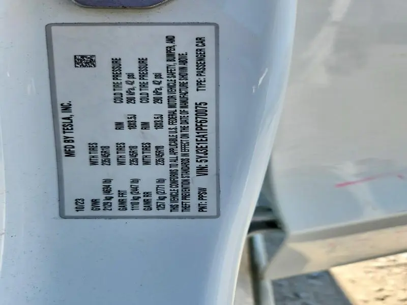 2023 TESLA MODEL 3   