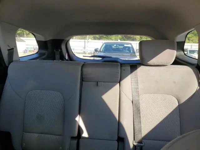 2018 HYUNDAI SANTA FE SE  