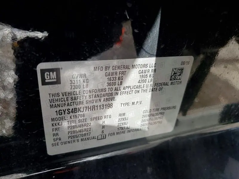 2017 CADILLAC ESCALADE LUXURY  