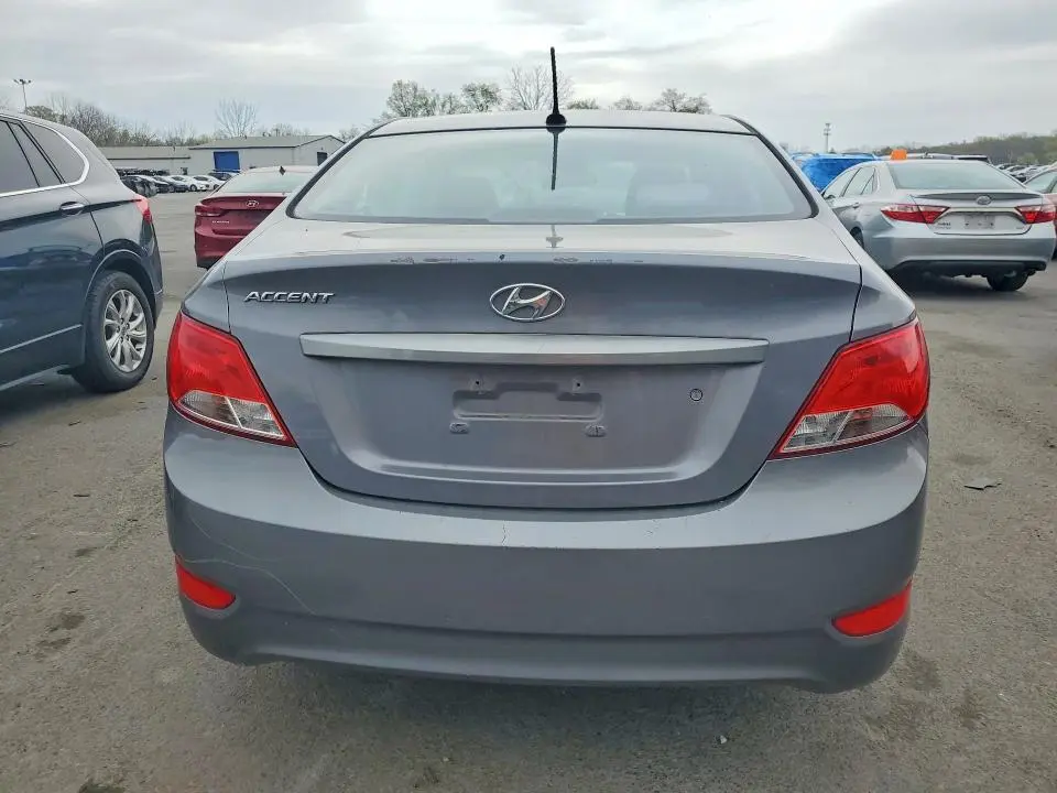 2015 HYUNDAI ACCENT GLS  
