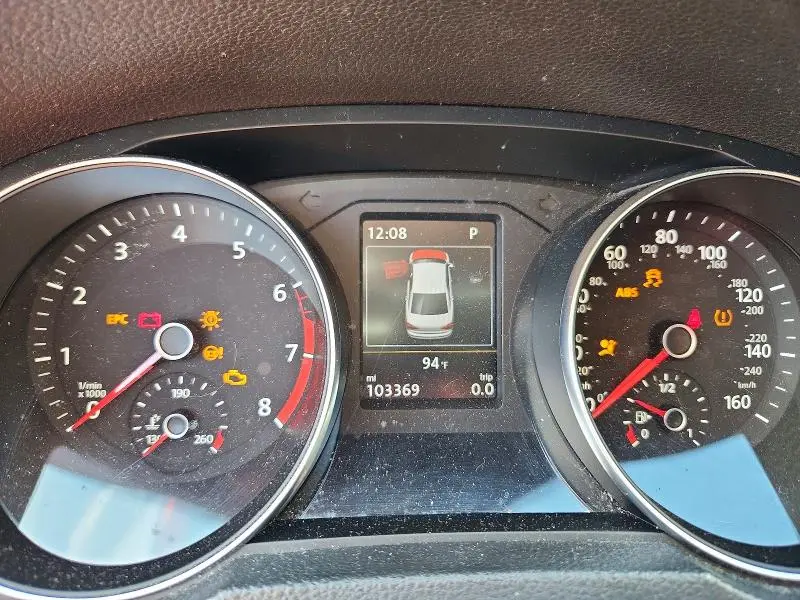 2017 VOLKSWAGEN PASSAT SE  