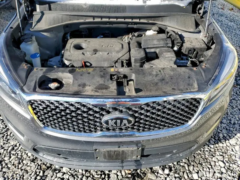 2016 KIA SORENTO LX  