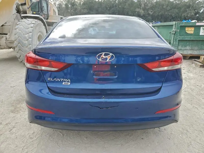 2018 HYUNDAI ELANTRA SE  