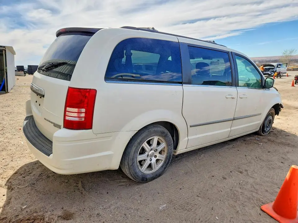 2010 CHRYSLER TOWN & CNT   