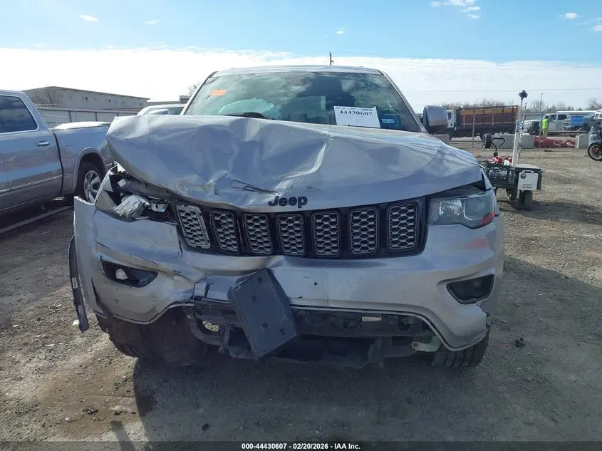 2019 JEEP GRAND CHEROKEE ALTITUDE 4X2